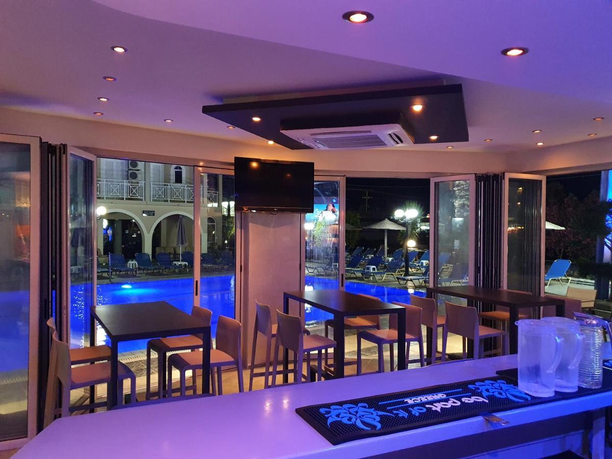 Vivian Hotel Лаганас Екстер'єр фото